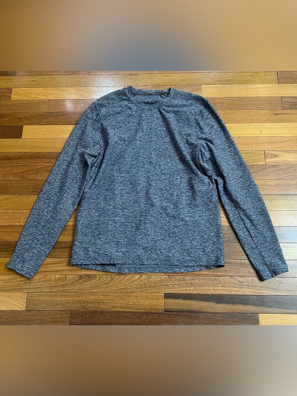 Lululemon Surge Warm Shirt Men's L Gray Pullover Long Sleeve Performance M3ANAS